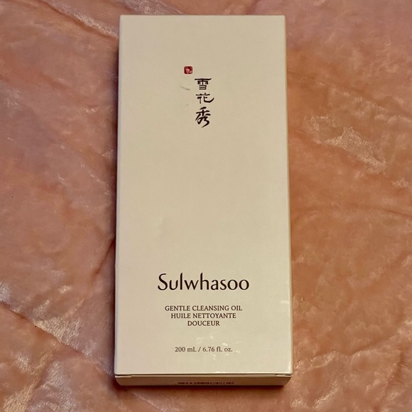 Sulwhasoo Gentle Cleansing Oil - Picture 2 of 5